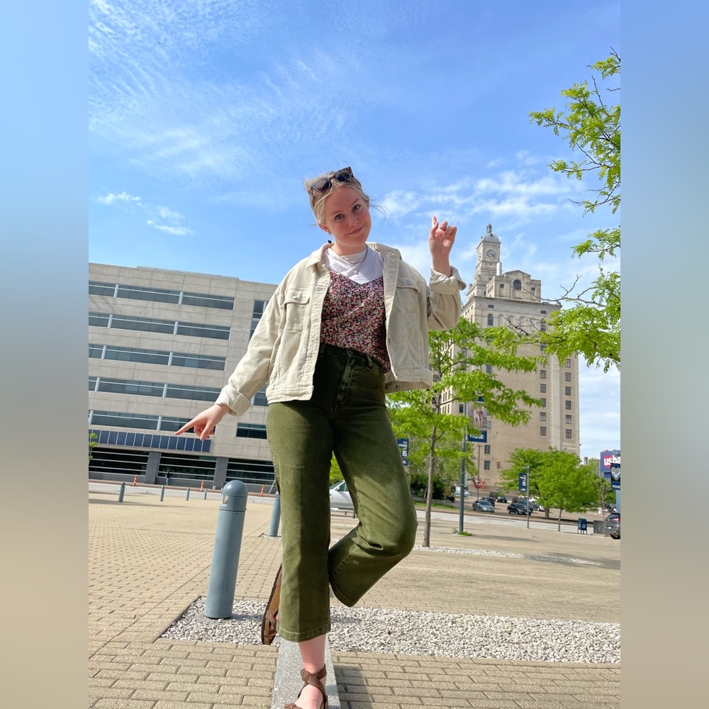 Meet your Posher, Esmee